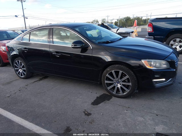 46206175 :رقم المزاد ، LYV402HK2JB172361 vin ، 2018 Volvo S60 Inscription T5 مزاد بيع