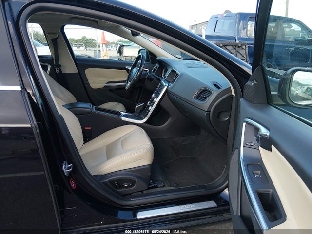 46206175 :رقم المزاد ، LYV402HK2JB172361 vin ، 2018 Volvo S60 Inscription T5 مزاد بيع
