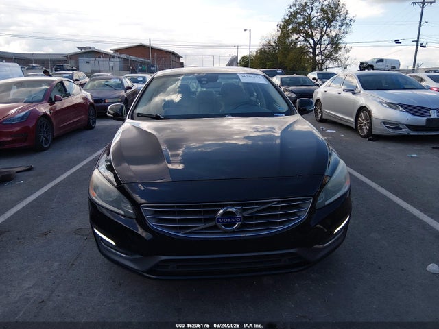 46206175 :رقم المزاد ، LYV402HK2JB172361 vin ، 2018 Volvo S60 Inscription T5 مزاد بيع