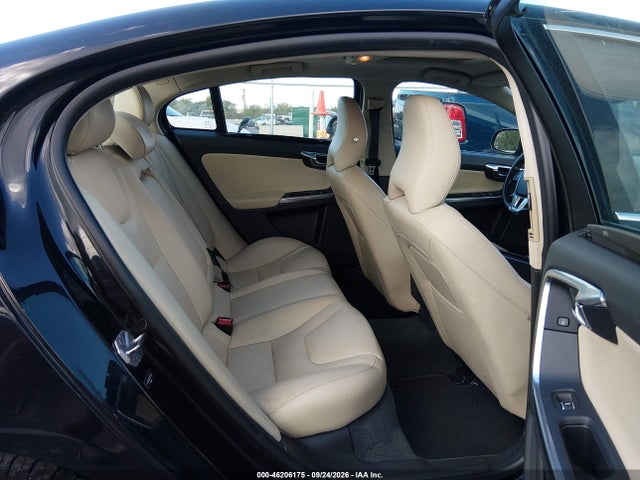 46206175 :رقم المزاد ، LYV402HK2JB172361 vin ، 2018 Volvo S60 Inscription T5 مزاد بيع