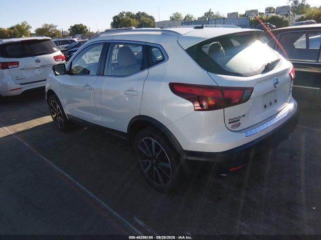 46206198 :رقم المزاد ، JN1BJ1CP0HW008292 vin ، 2017 Nissan Rogue Sport Sl مزاد بيع