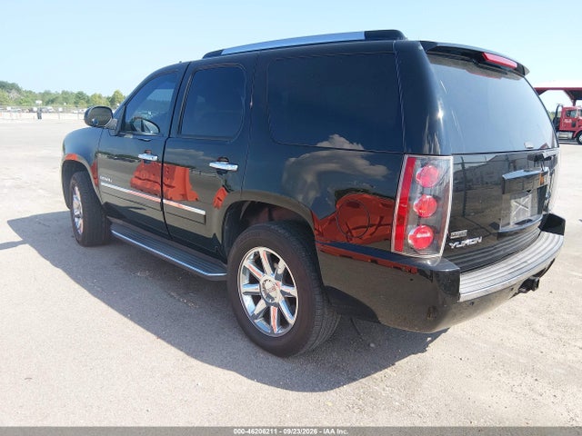 46206211 :رقم المزاد ، 1GKS2EEF1BR400813 vin ، 2011 Gmc Yukon Denali مزاد بيع
