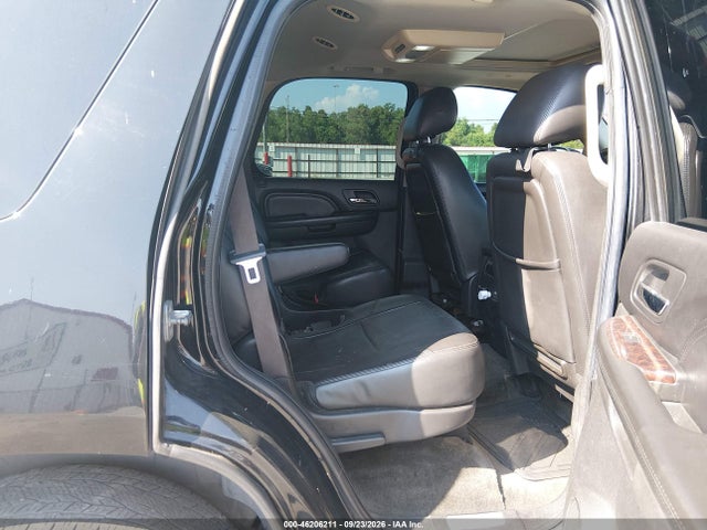 46206211 :رقم المزاد ، 1GKS2EEF1BR400813 vin ، 2011 Gmc Yukon Denali مزاد بيع