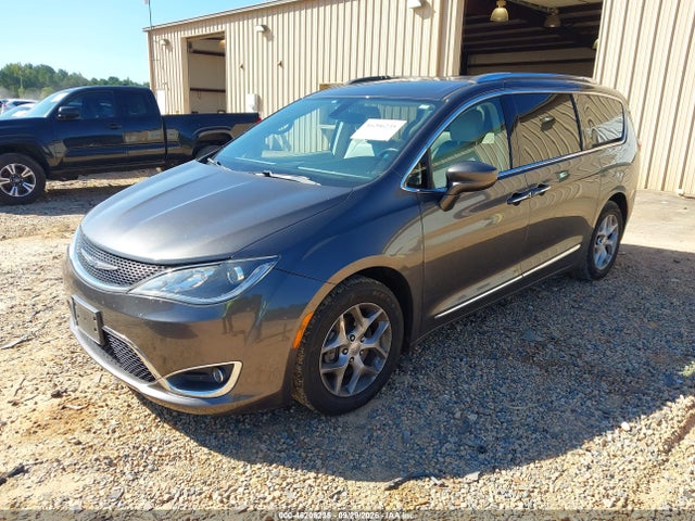 46206235 :رقم المزاد ، 2C4RC1BG9JR270897 vin ، 2018 Chrysler Pacifica Touring L مزاد بيع