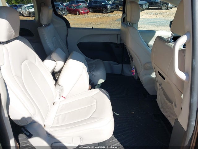 46206235 :رقم المزاد ، 2C4RC1BG9JR270897 vin ، 2018 Chrysler Pacifica Touring L مزاد بيع