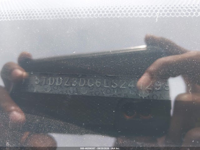 46206357 :رقم المزاد ، 5TDDZ3DC6LS241298 vin ، 2020 Toyota Sienna Limited Premium مزاد بيع