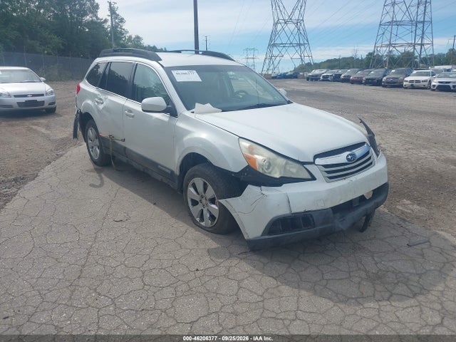 2011 Subaru Outback 2.5i Premium მანქანა იყიდება აუქციონზე, vin: 4S4BRBCC1B3343185, აუქციონის ნომერი: 46206377