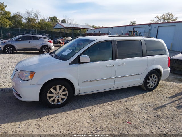46206394 :رقم المزاد ، 2C4RC1BG0FR726230 vin ، 2015 Chrysler Town & Country Touring مزاد بيع