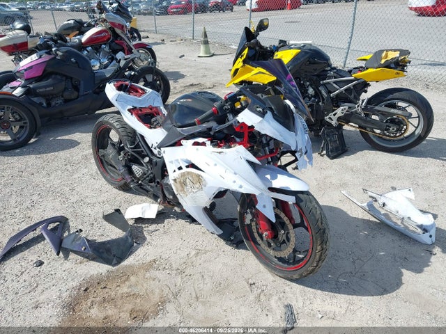 Aukcja sprzedaży 2014 Kawasaki Ex300 B, vin: JKAEX8B1XEDA06181, numer aukcji: 46206414