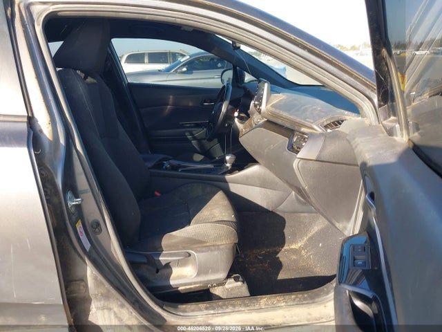46206520 :رقم المزاد ، JTNKHMBX1K1034606 vin ، 2019 Toyota C-hr Xle مزاد بيع