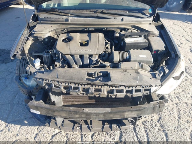 Hyundai ELANTRA SE 2017 5NPD74LF0HH158647 Image 10