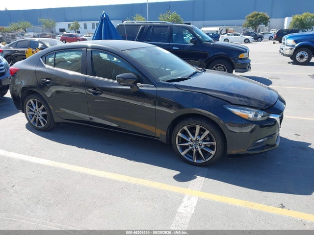 2018 Mazda Mazda3 Touring მანქანა იყიდება აუქციონზე, vin: 3MZBN1V34JM201463, აუქციონის ნომერი: 46206534