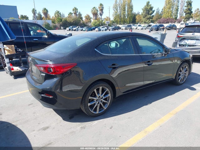 Продажа на аукционе авто 2018 Mazda Mazda3 Touring, vin: 3MZBN1V34JM201463, номер лота: 46206534