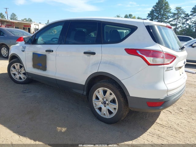 46206544 :رقم المزاد ، 1FMCU0F72FUB50887 vin ، 2015 Ford Escape S مزاد بيع