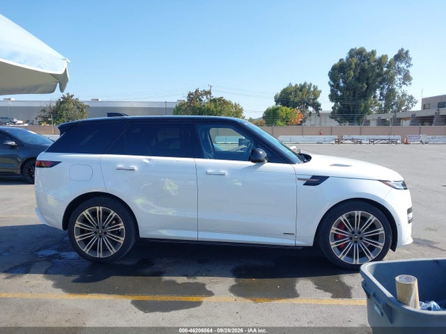 Продаж на аукціоні авто 2024 Land Rover Range Rover Sport Autobiography, vin: SAL119F48RA403269, номер лоту: 46206564