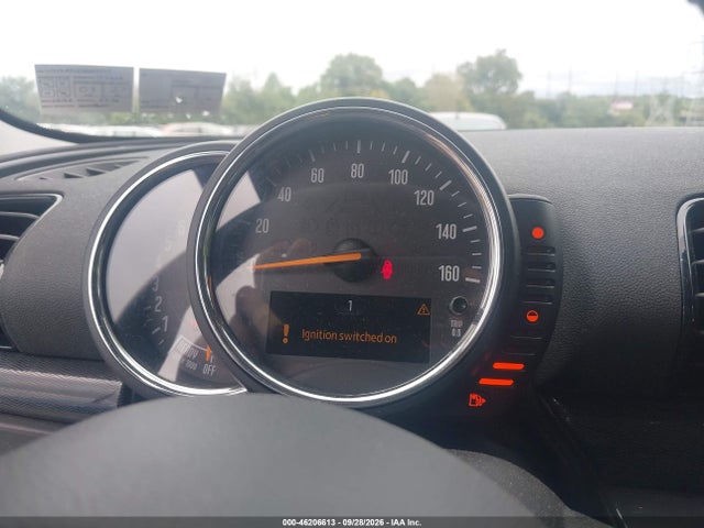 46206613 :رقم المزاد ، WMWLN5C55G2B34715 vin ، 2016 Mini Clubman Cooper مزاد بيع