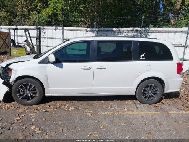 46206678 :رقم المزاد ، 2C4RDGEG4JR199989 vin ، 2018 Dodge Grand Caravan Gt مزاد بيع