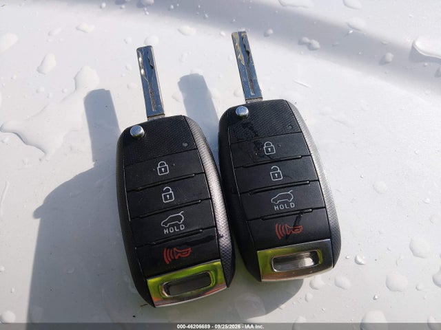 2015 Kia Sorento Lx მანქანა იყიდება აუქციონზე, vin: 5XYKTDA66FG600955, აუქციონის ნომერი: 46206689
