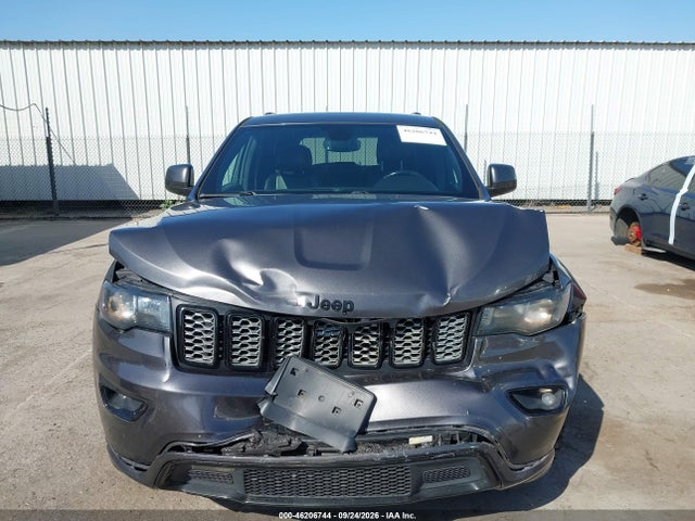 46206744 :رقم المزاد ، 1C4RJEAG4JC382885 vin ، 2018 Jeep Grand Cherokee Altitude 4x2 مزاد بيع