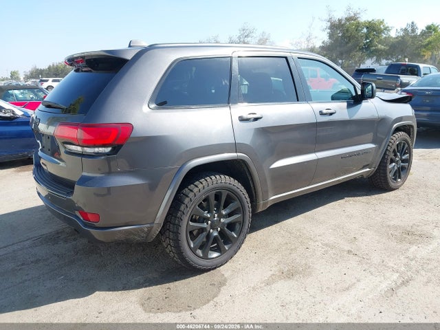 46206744 :رقم المزاد ، 1C4RJEAG4JC382885 vin ، 2018 Jeep Grand Cherokee Altitude 4x2 مزاد بيع