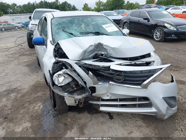 Продаж на аукціоні авто 2017 Nissan Versa 1.6 S/1.6 S+/1.6 Sl/1.6 Sv, vin: 3N1CN7AP6HL813895, номер лоту: 46206787