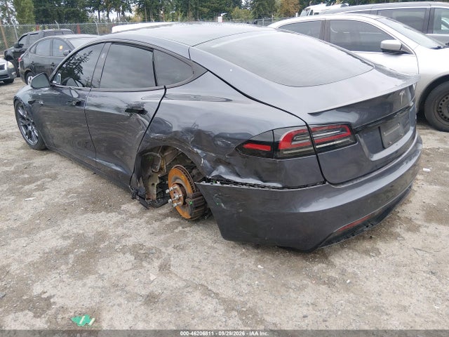 5YJSA1E68NF482881 Tesla Model S Plaid Tri Motor All-wheel Drive