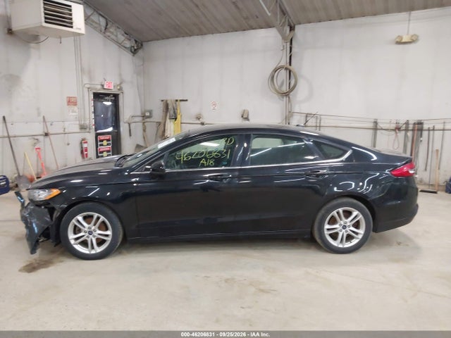 46206831 :رقم المزاد ، 3FA6P0H71JR127774 vin ، 2018 Ford Fusion Se مزاد بيع