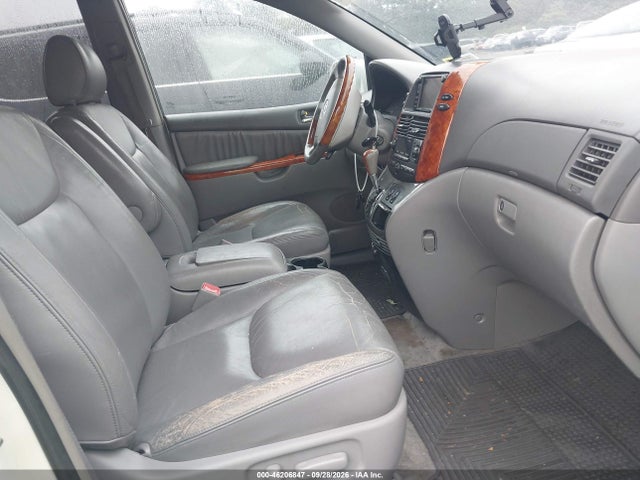 Продажа на аукционе авто 2006 Toyota Sienna Xle Limited, vin: 5TDBA22C46S058367, номер лота: 46206847