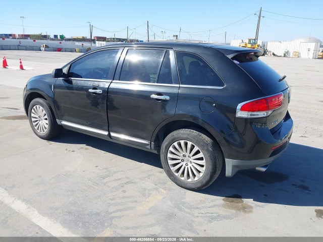 46206854 :رقم المزاد ، 2LMDJ6JK5DBL32943 vin ، 2013 Lincoln Mkx مزاد بيع