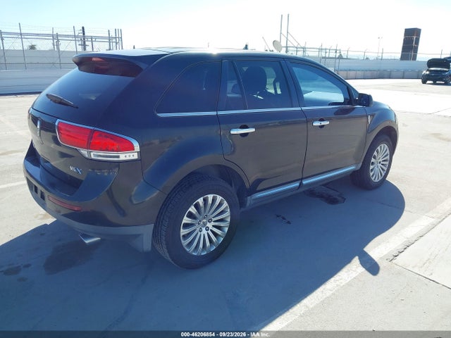 46206854 :رقم المزاد ، 2LMDJ6JK5DBL32943 vin ، 2013 Lincoln Mkx مزاد بيع