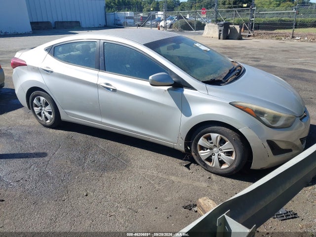 2016 Hyundai Elantra Se მანქანა იყიდება აუქციონზე, vin: 5NPDH4AEXGH740681, აუქციონის ნომერი: 46206891