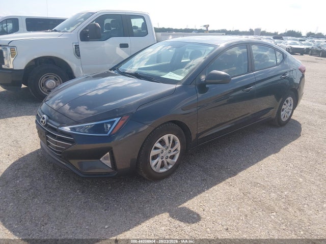 2020 Hyundai Elantra Se მანქანა იყიდება აუქციონზე, vin: 5NPD74LF4LH613850, აუქციონის ნომერი: 46206904