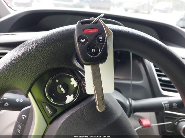 Продажа на аукционе авто 2013 Honda Civic Lx, vin: 2HGFB2F51DH580204, номер лота: 46206915