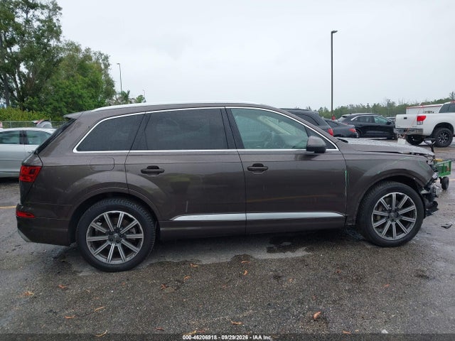 2019 Audi Q7 45 Premium/45 Se Premium მანქანა იყიდება აუქციონზე, vin: WA1LHAF72KD038321, აუქციონის ნომერი: 46206918
