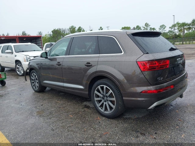 2019 Audi Q7 45 Premium/45 Se Premium მანქანა იყიდება აუქციონზე, vin: WA1LHAF72KD038321, აუქციონის ნომერი: 46206918