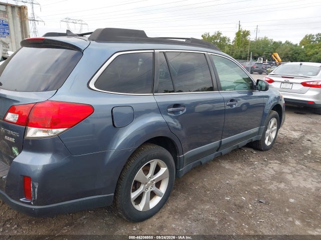 46206955 :رقم المزاد ، 4S4BRBPC6D3305609 vin ، 2013 Subaru Outback 2.5i Limited مزاد بيع