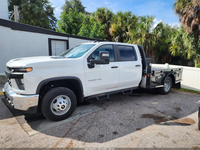 46206979 :رقم المزاد ، 1GB4YSEY0NF334302 vin ، 2022 Chevrolet Silverado 3500hd Chassis Work Truck مزاد بيع