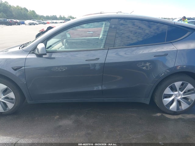 46207016 :رقم المزاد ، 7SAYGAEEXPF913727 vin ، 2023 Tesla Model Y Awd/long Range مزاد بيع