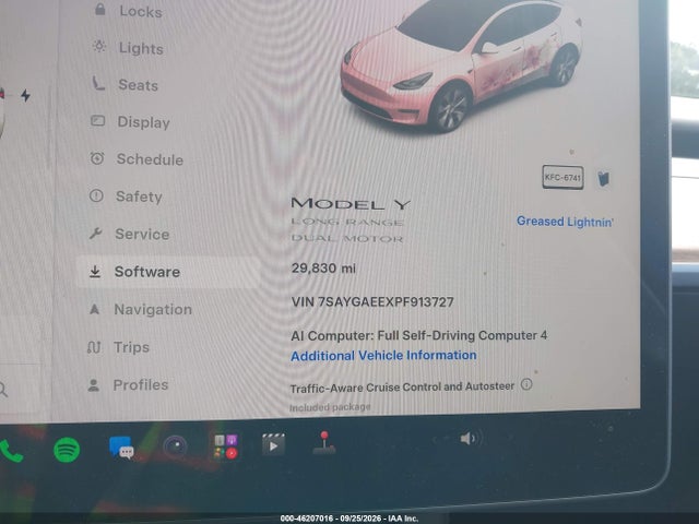 46207016 :رقم المزاد ، 7SAYGAEEXPF913727 vin ، 2023 Tesla Model Y Awd/long Range مزاد بيع