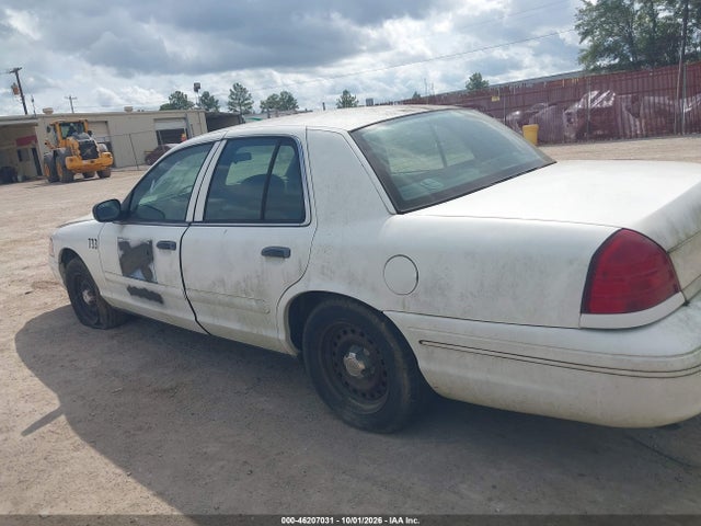 2000 Ford Crown Victoria Police Pkg Police Interceptor მანქანა იყიდება აუქციონზე, vin: 2FAFP71W8YX162561, აუქციონის ნომერი: 46207031