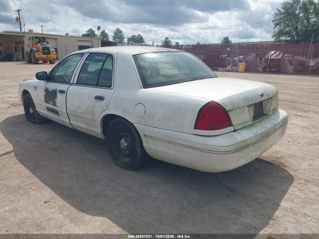 2000 Ford Crown Victoria Police Pkg Police Interceptor მანქანა იყიდება აუქციონზე, vin: 2FAFP71W8YX162561, აუქციონის ნომერი: 46207031