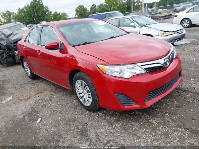 2014 Toyota Camry Le მანქანა იყიდება აუქციონზე, vin: 4T4BF1FK9ER379815, აუქციონის ნომერი: 46207049