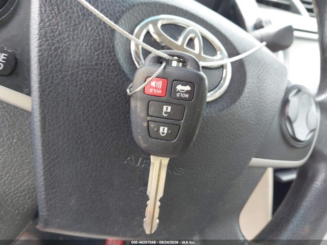 46207049 :رقم المزاد ، 4T4BF1FK9ER379815 vin ، 2014 Toyota Camry Le مزاد بيع