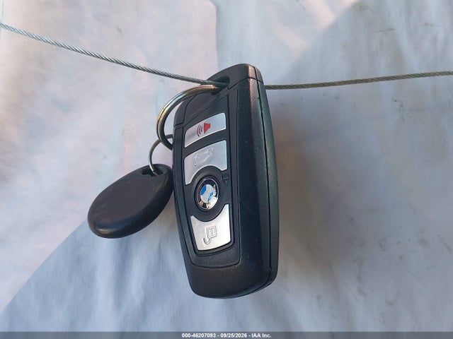 WBA8E1G57JNU89994 BMW 320i