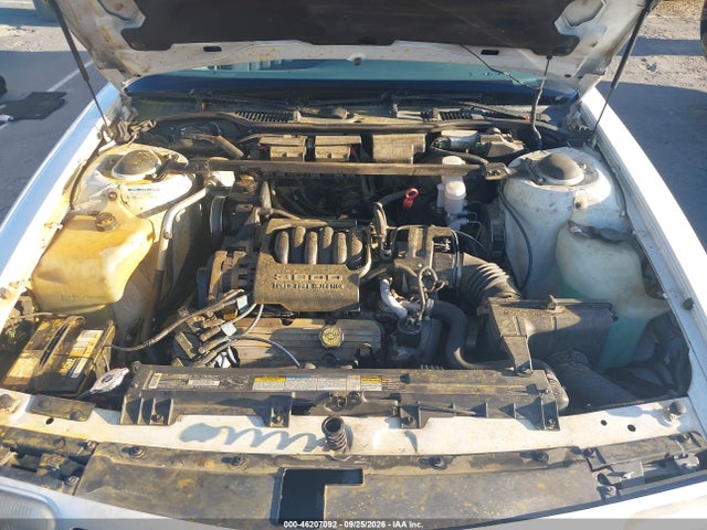 46207092 :رقم المزاد ، 1G3HN52L7R4827069 vin ، 1994 Oldsmobile 88 Royale مزاد بيع