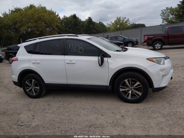 Продажа на аукционе авто 2016 Toyota Rav4 Xle, vin: 2T3RFREV4GW436421, номер лота: 46207108