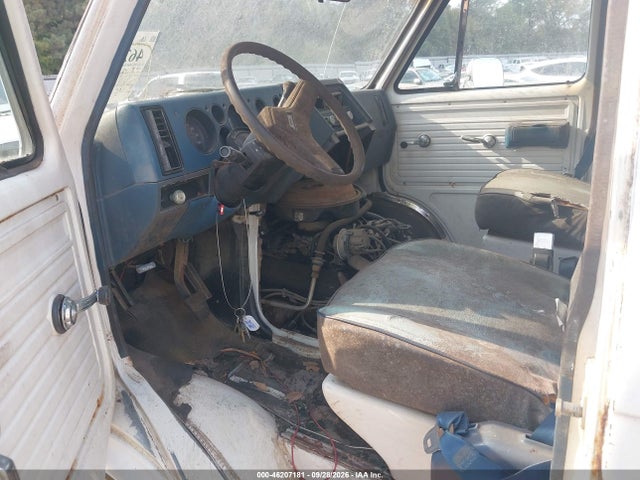 46207181 :رقم المزاد ، 2GTDG15H8H4508779 vin ، 1987 Gmc Vandura G1500 مزاد بيع