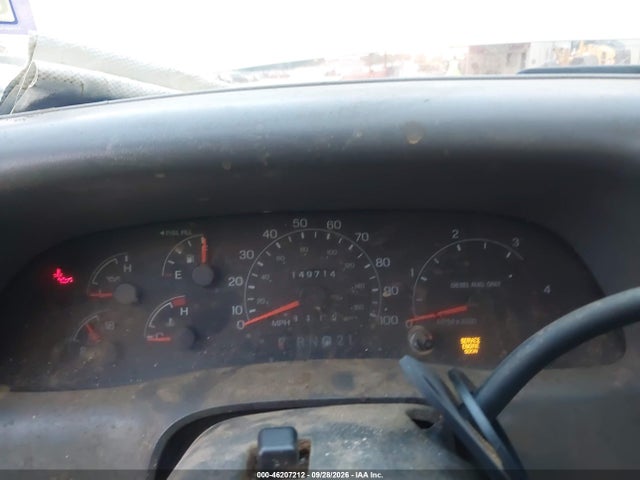 46207212 :رقم المزاد ، 1FTNF20L21ED33489 vin ، 2001 Ford Super Duty F-250 Xl/xlt مزاد بيع