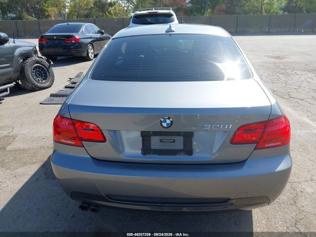 Продажа на аукционе авто 2012 Bmw 328i, vin: WBAKE5C59CE756591, номер лота: 46207259