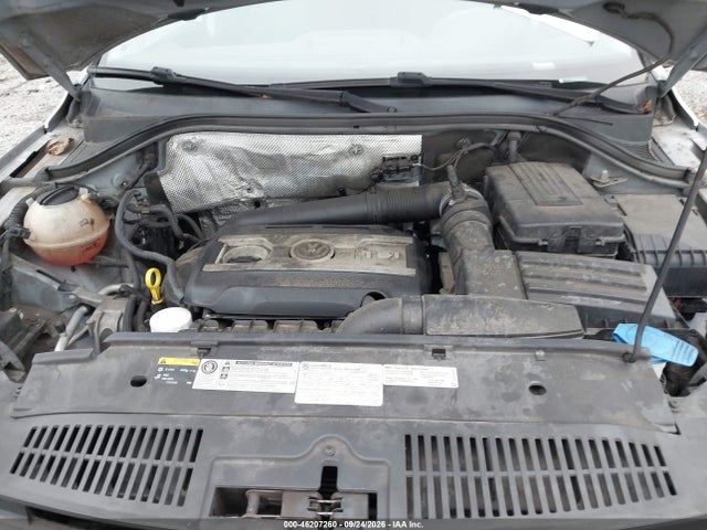 2016 Volkswagen Tiguan S მანქანა იყიდება აუქციონზე, vin: WVGAV7AX0GW545743, აუქციონის ნომერი: 46207260